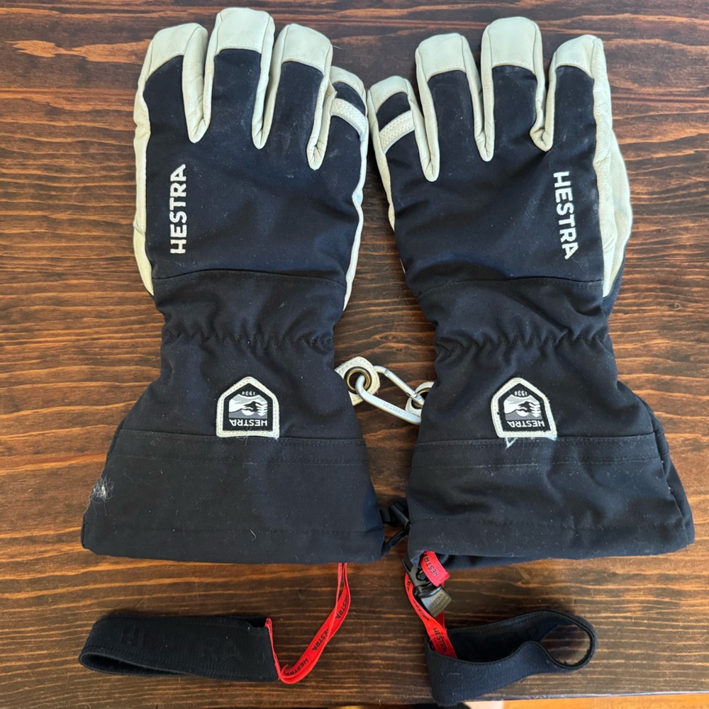 Hestra Army Leather Heli Ski Gloves, Black with White Leather, Men’s Size 9